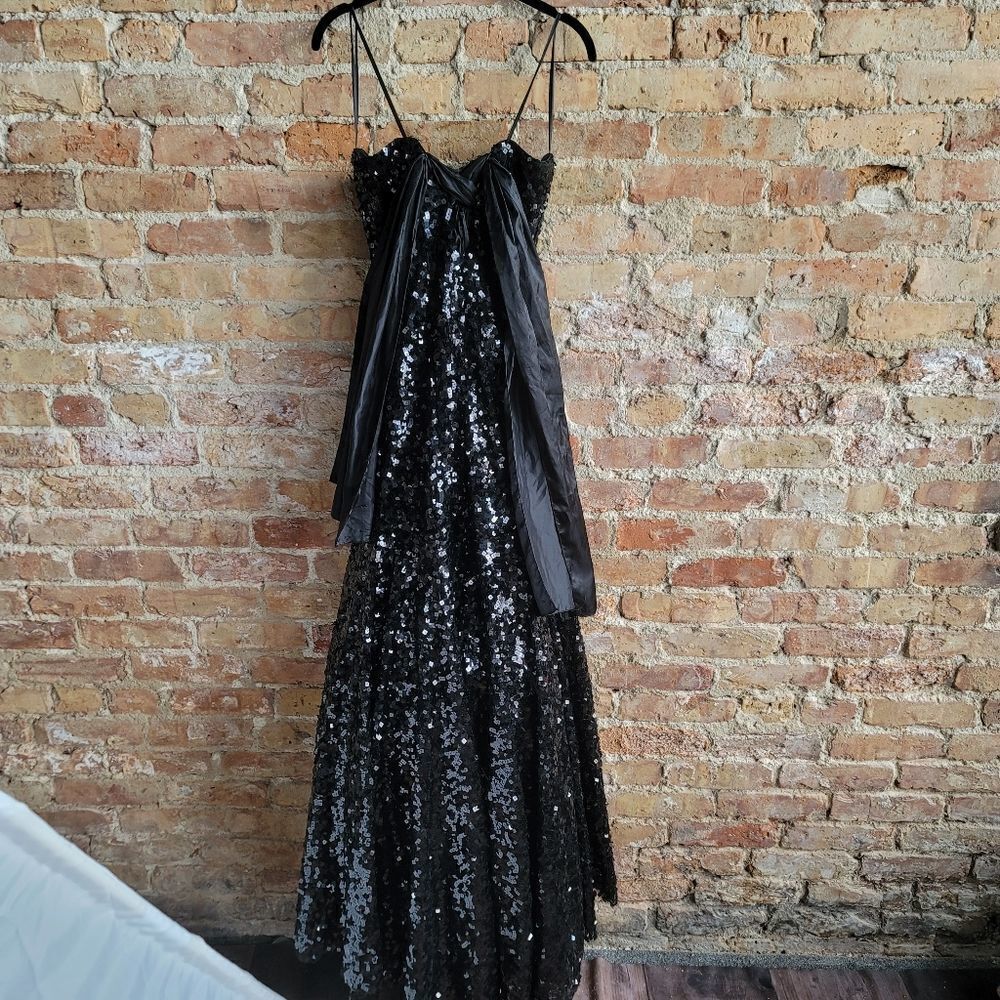 Dancing Queen Black Strapless Sequin Mermaid Form… - image 6